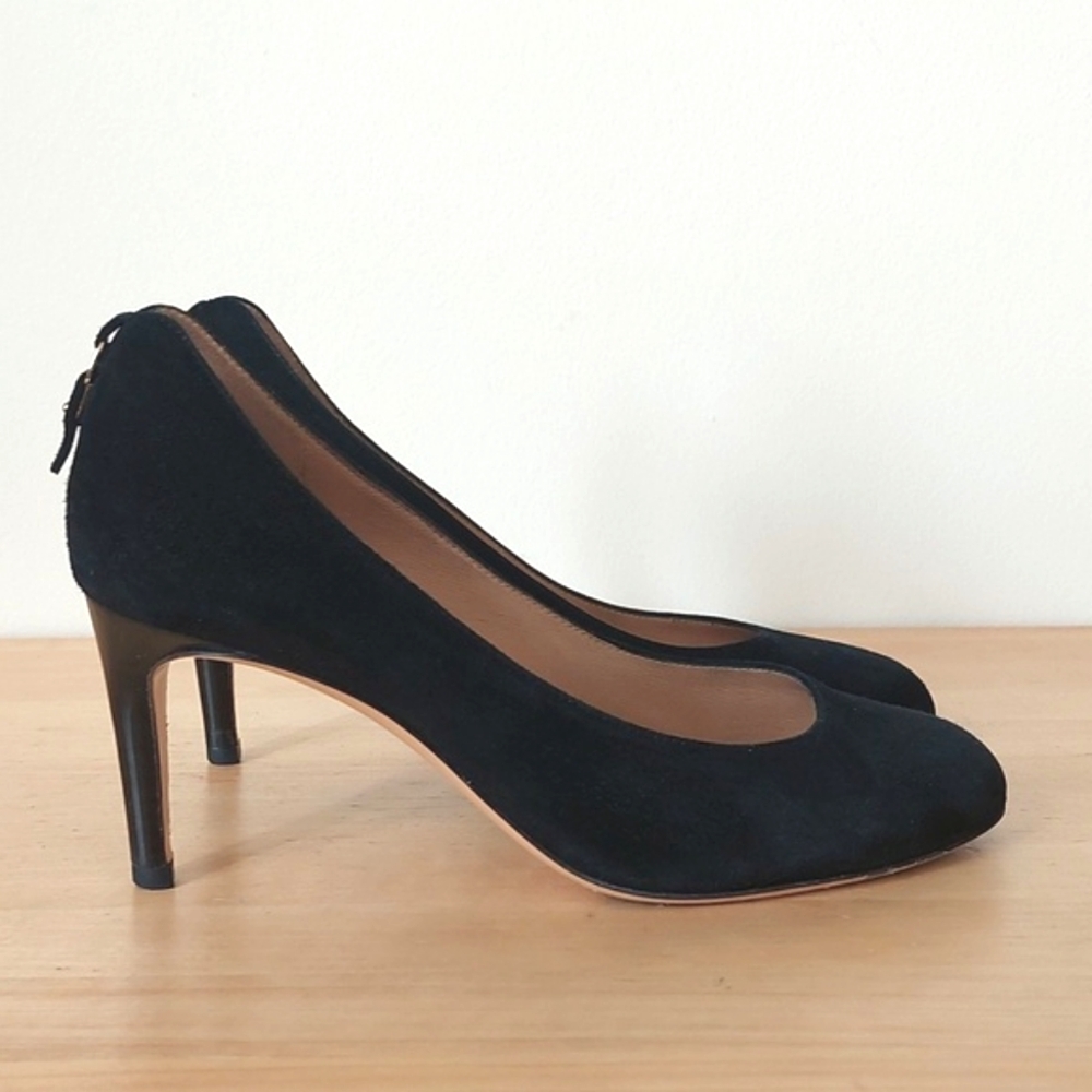 Salvatore Ferragamo black suede pumps - Picture 3 of 16